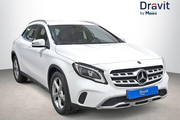 MERCEDES-BENZ GLA GLA 180