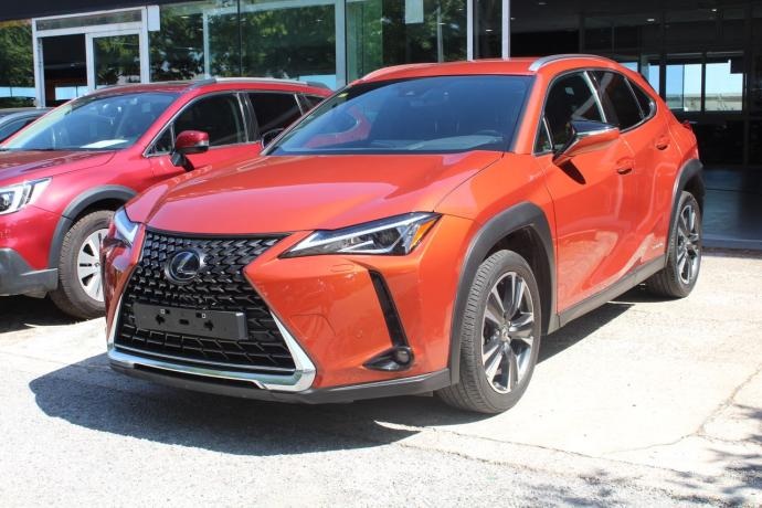 LEXUS UX 2.0 250h Style