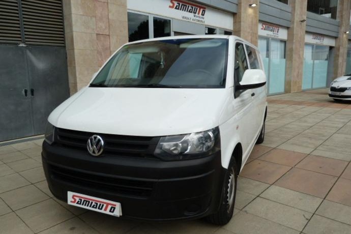 VOLKSWAGEN TRANSPORTER VOLKSWAGEN Transporter Kombi Corto T.Medio 2.0 TDI 140cv 2.8T