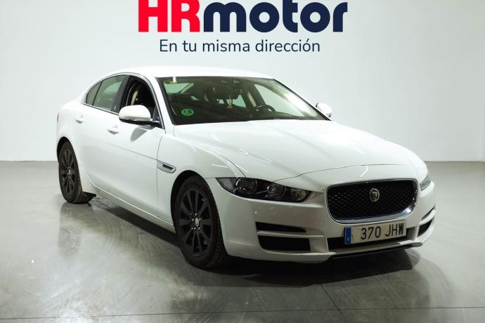 JAGUAR XE Pure