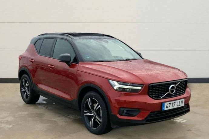 VOLVO XC40 1.5 T3 R-DESIGN AUTO 163 5P