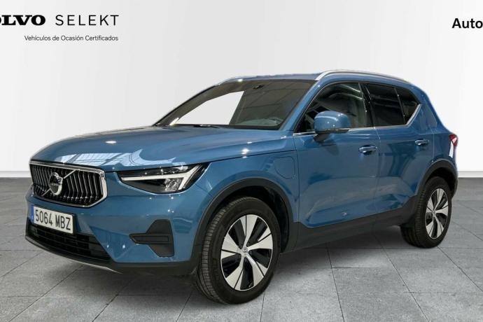 VOLVO XC40 1.5 T4 RECHARGE CORE DCT 5P