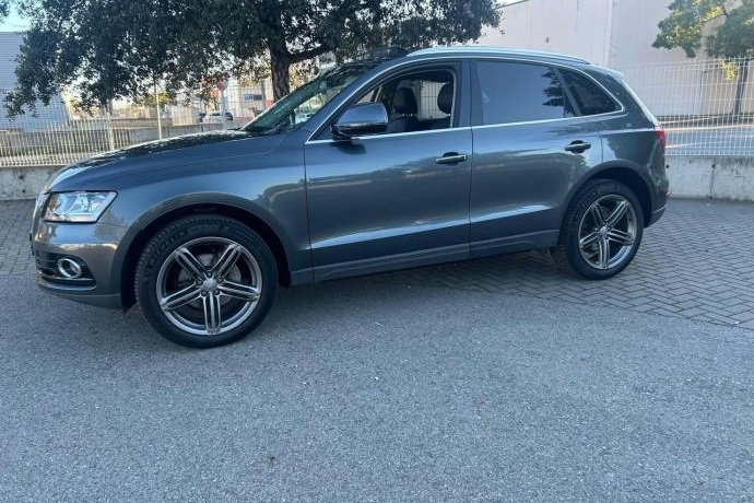 AUDI Q5 2.0 TDI 190CV QUATTRO S - LINE TECH