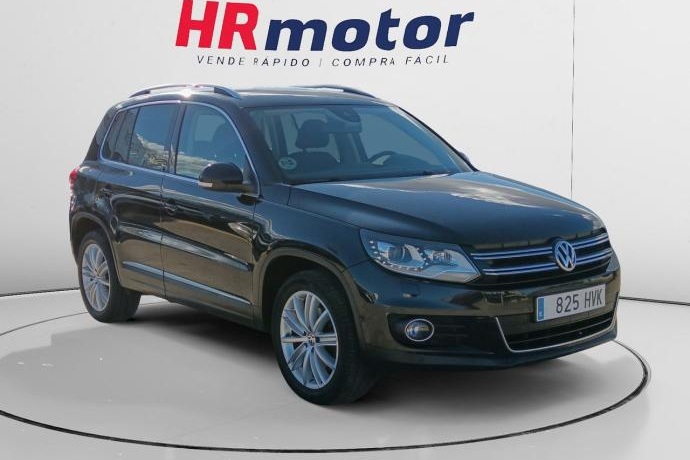 VOLKSWAGEN TIGUAN T1 Sport BMT