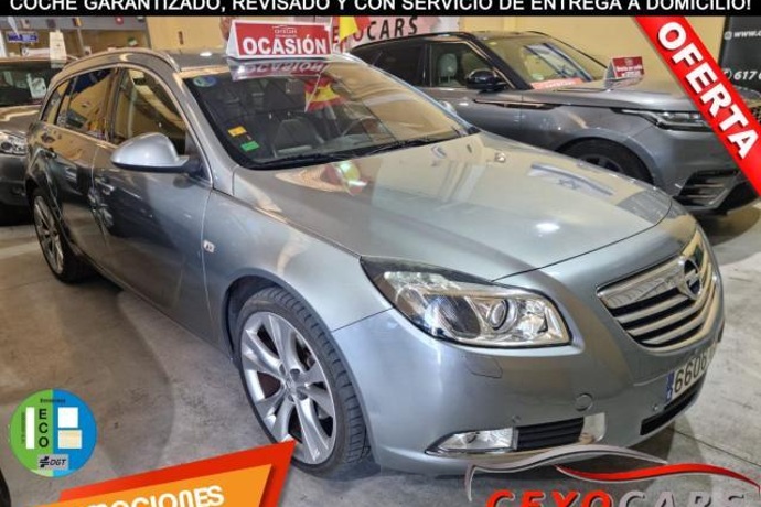 OPEL INSIGNIA Sports Tourer Cosmo 2.0 Turbo 220 CV