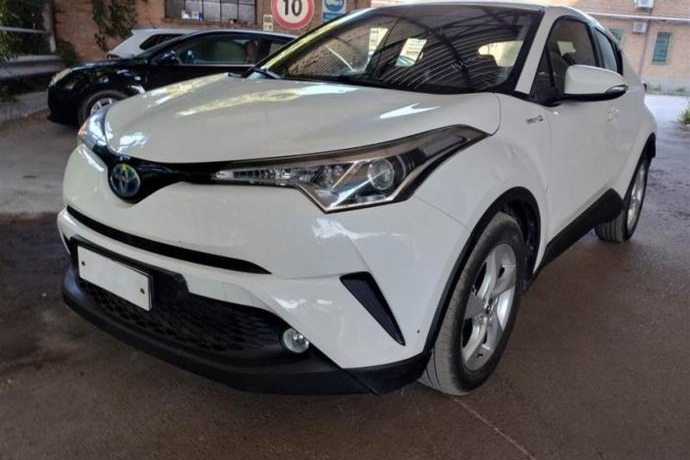 TOYOTA C-HR 1.8 125H Active