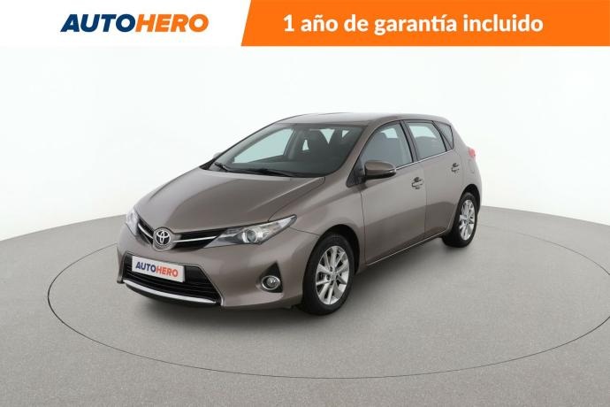 TOYOTA AURIS 1.6 Live