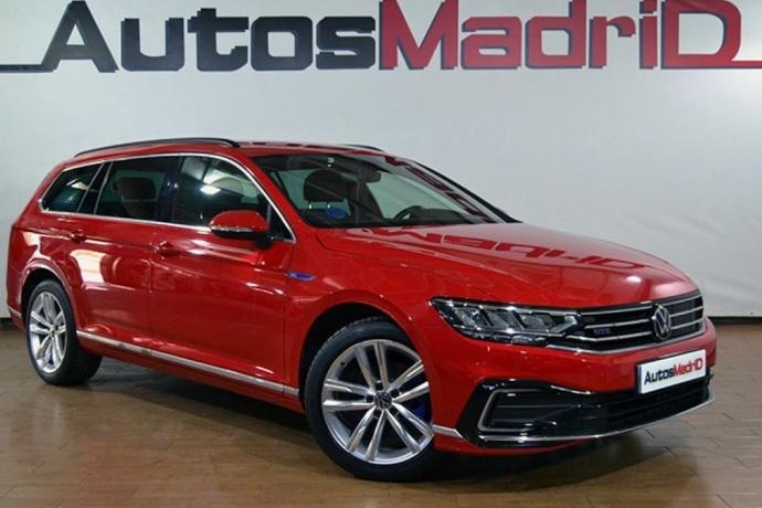 VOLKSWAGEN PASSAT Variant GTE 1.4 TSI e-Power 115kW + 85kW