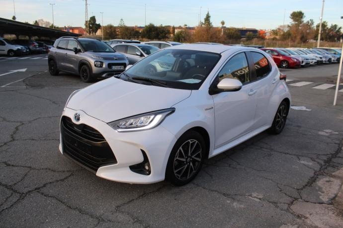 TOYOTA YARIS 1.5 120H Style