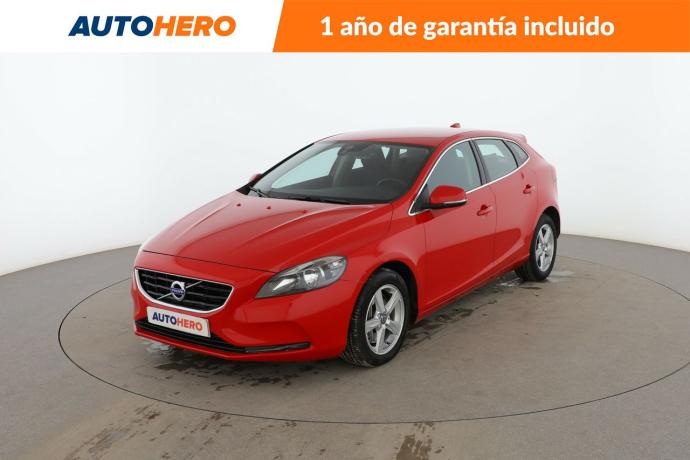 VOLVO V40 2.0 D3 Momentum