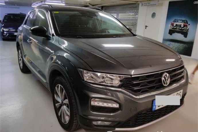 VOLKSWAGEN T-Roc Style advance