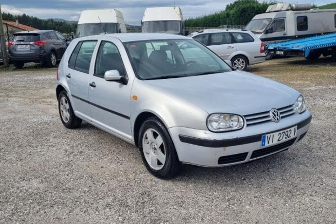 VOLKSWAGEN GOLF 1.6 5 porte Comfortline