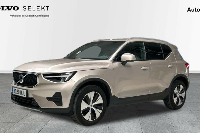 VOLVO XC40 2.0 B3 CORE AUTO 5P