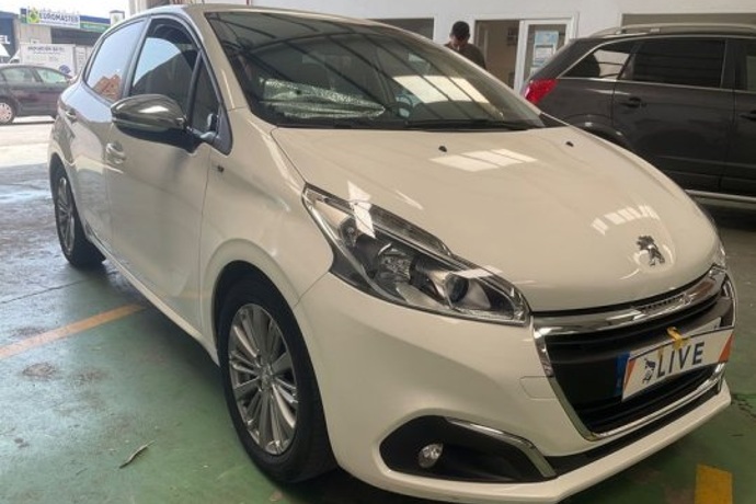 PEUGEOT 208 ACTIVE 1.6 E-HDI